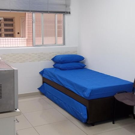 Suite Estudio Office No Coracao Do Gonzaga Em Santos Exteriör bild